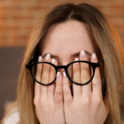 макулна дегенерация при млади хора