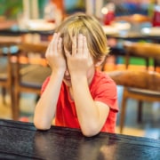 прекомерно мигане в детска възраст