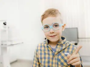 късогледство детска възраст