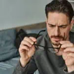 какво вреди на зрението