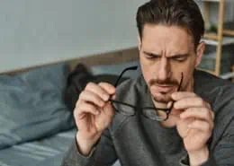 какво вреди на зрението